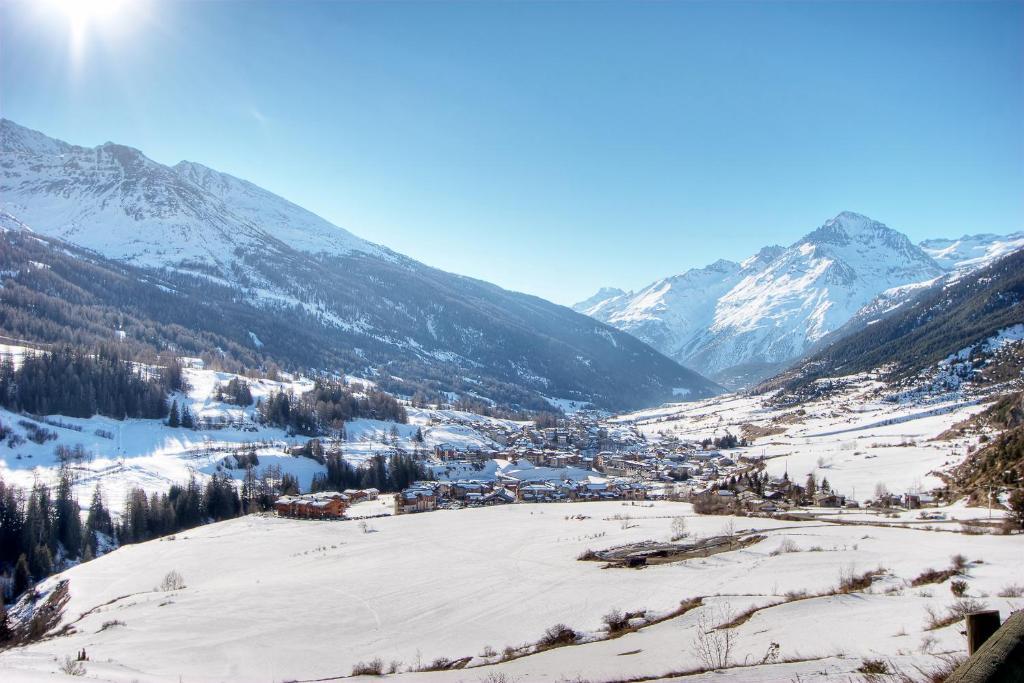 Residence Les Balcons De Val Cenis Le Haut Lanslevillard Kültér fotó